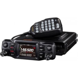 YAESU FTM-200DE 50W C4FM mobilna postaja 2m/70cm